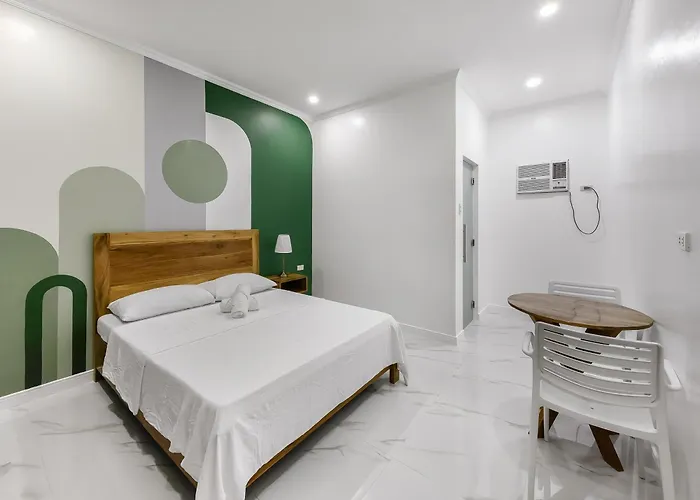 Cosy West 3*